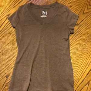 Basic tee
